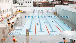 Geothermal swimming pool