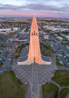 Hallgrímskirkja in sunset