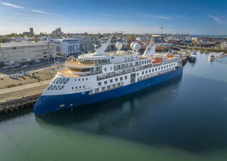 Cruise Ship in Reykjavík